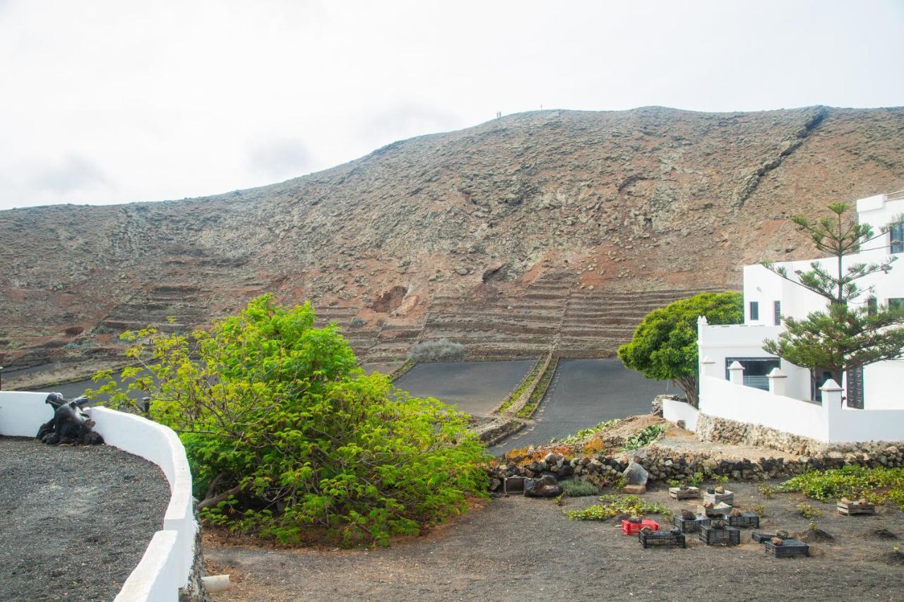 Rural Yeyo House In The Volcano Crater Hébergement de vacances